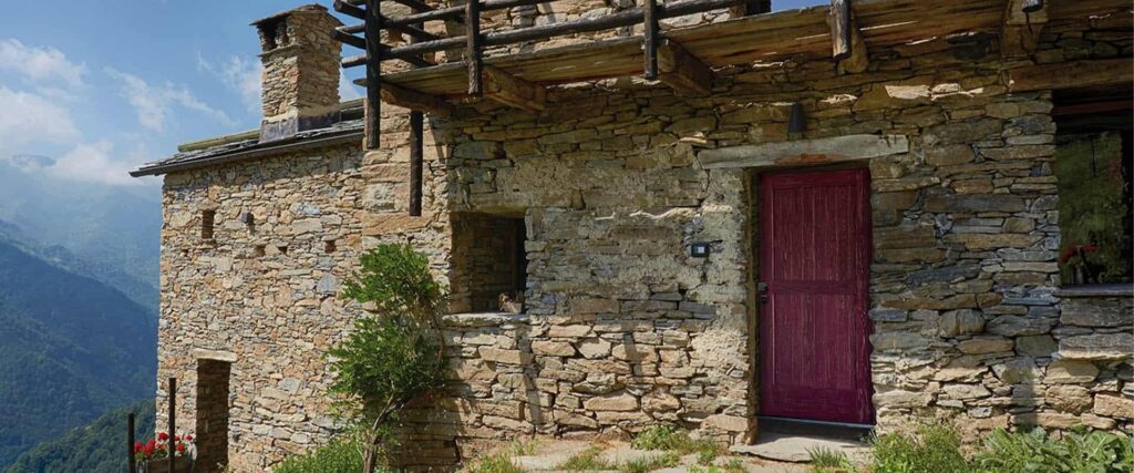 Dierre Prestige security door – Synergy out, finishes and materials