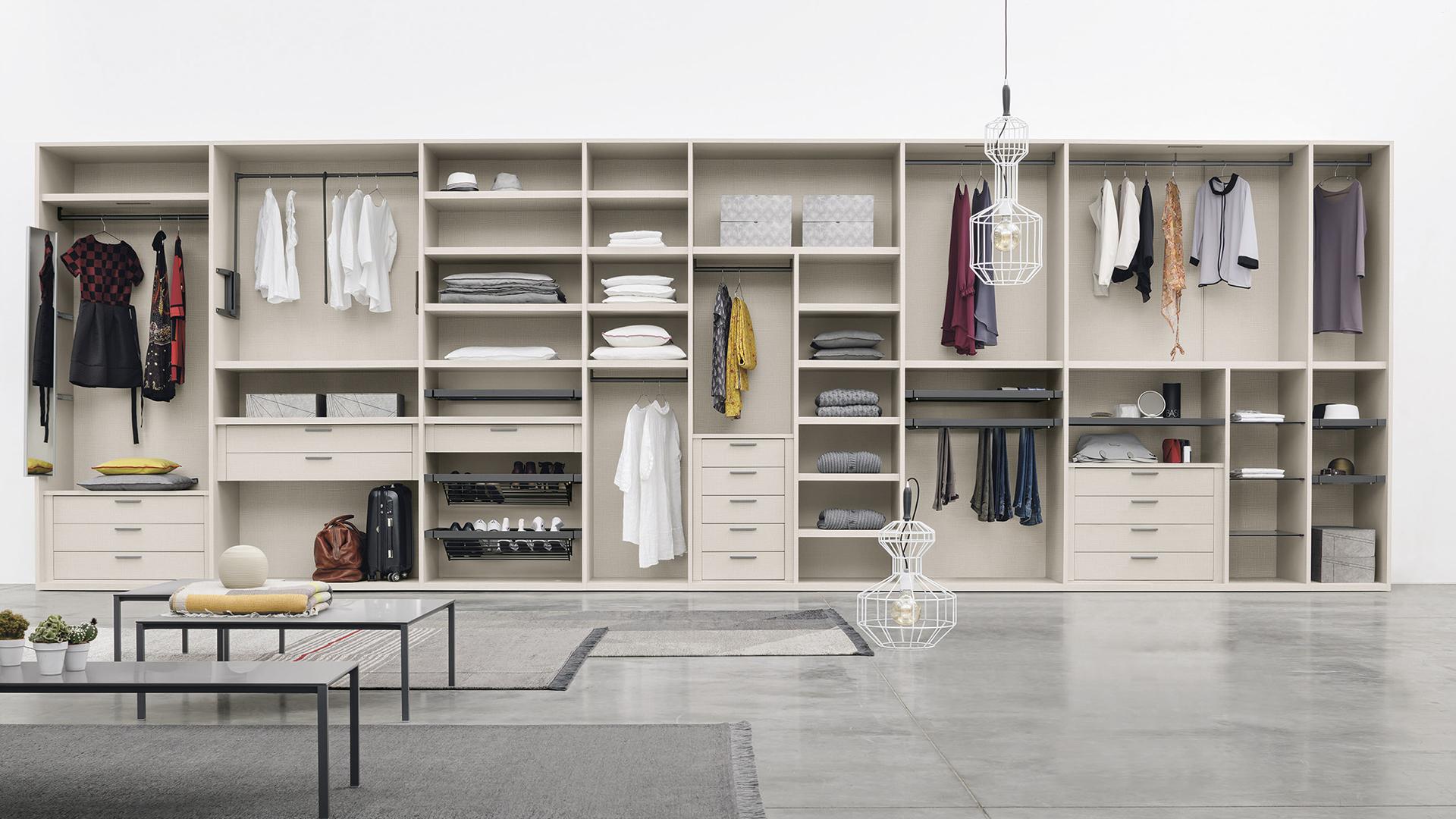 Muro Bianco ARMADIA Walk-in Wardrobe, main view